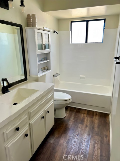 Detail Gallery Image 10 of 12 For 5641 Camino Real, Jurupa Valley,  CA 92509 - 3 Beds | 2 Baths