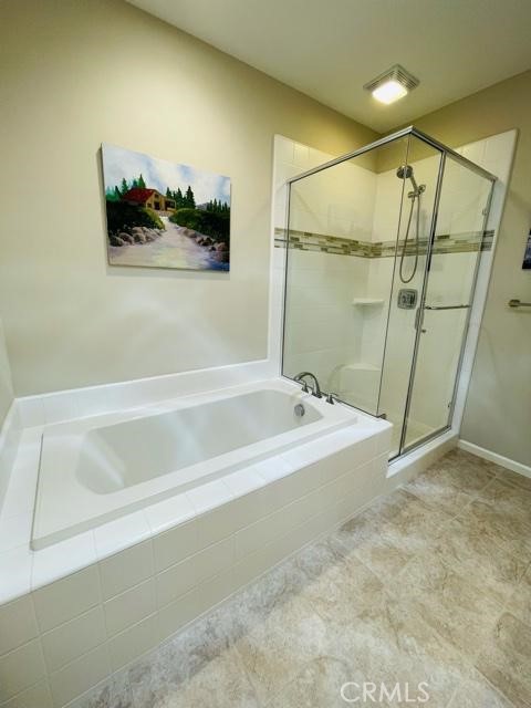 Detail Gallery Image 10 of 13 For 58 Granite Path, Irvine,  CA 92620 - 2 Beds | 2 Baths