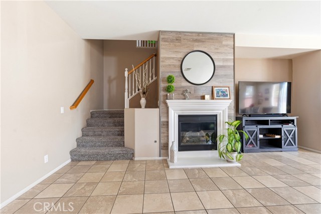 Detail Gallery Image 13 of 26 For 1923 Brockstone Dr, Perris,  CA 92571 - 4 Beds | 2/1 Baths