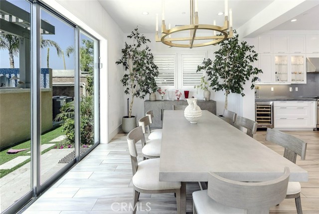 Detail Gallery Image 21 of 69 For 20300 W Windsor Ln, Northridge,  CA 91326 - 5 Beds | 6 Baths