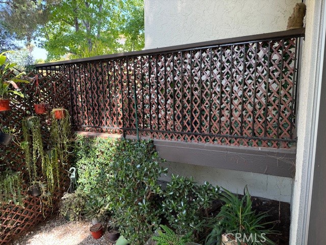 MLS #OC25112588 img 4