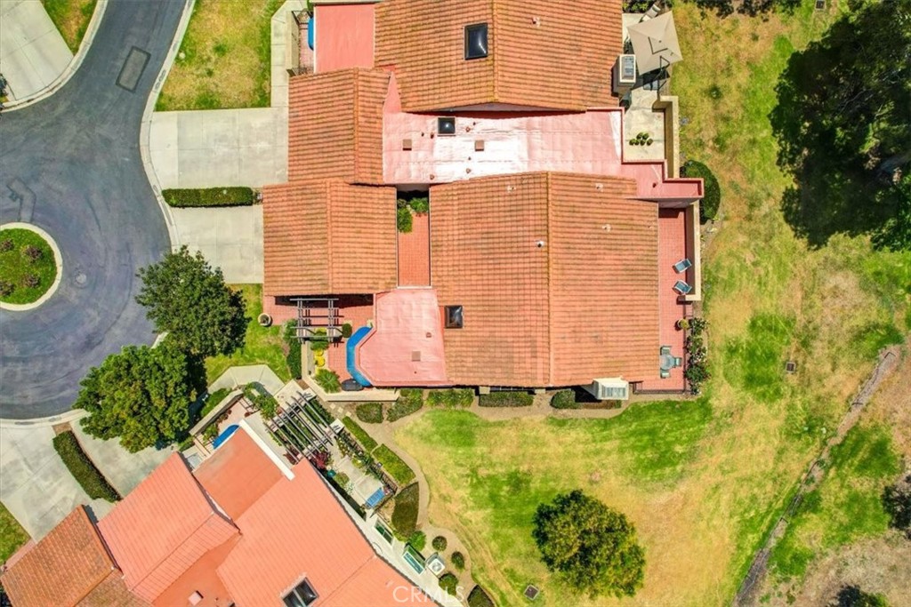 MLS #OC25152699 image #35