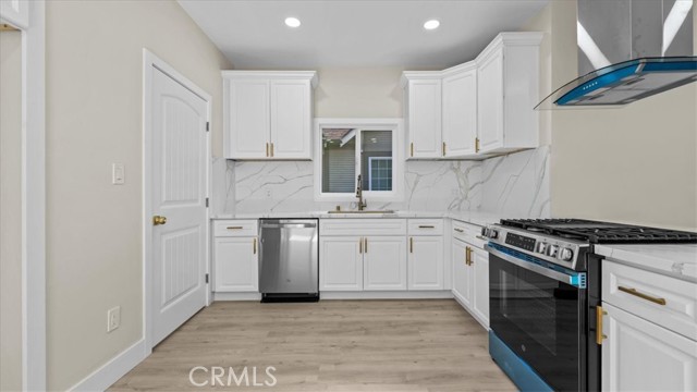 Detail Gallery Image 8 of 19 For 3958 4th, Riverside,  CA 92501 - 2 Beds | 1 Baths