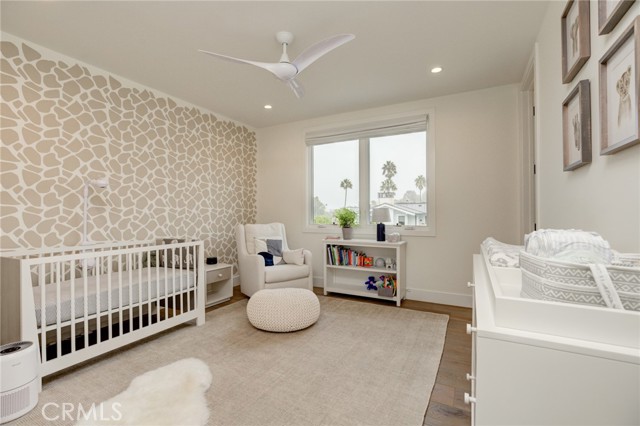 665 19th Street, Manhattan Beach, California 90266, 5 Bedrooms Bedrooms, ,7 BathroomsBathrooms,Residential,Sold,19th,SB22011803