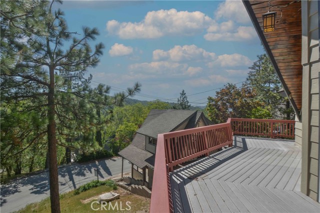Detail Gallery Image 25 of 36 For 28680 Zion Dr, Lake Arrowhead,  CA 92352 - 3 Beds | 3/1 Baths