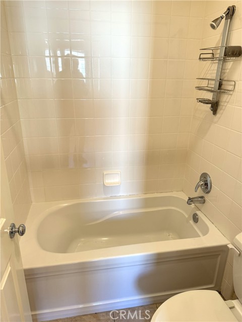 Detail Gallery Image 27 of 54 For 2 Honeydew, Irvine,  CA 92603 - 3 Beds | 2/1 Baths