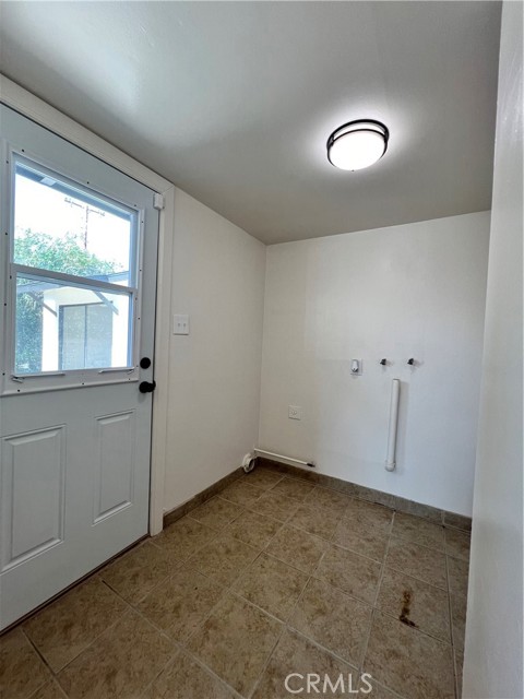 Detail Gallery Image 17 of 45 For 38710 Yucca Tree St, Palmdale,  CA 93551 - 4 Beds | 2 Baths