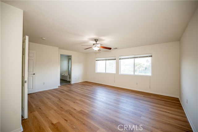 Image 22 of 28 For 1886 Spring White Rd