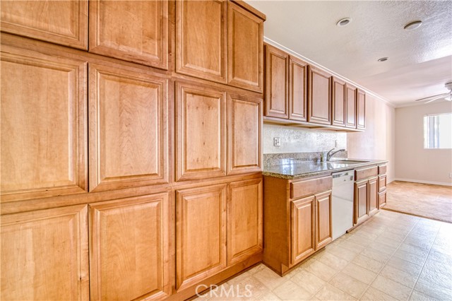 277 Pleasant Street, 109 photo 7