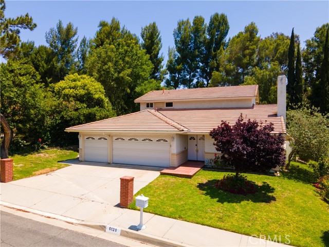 6120 Hedgewall Drive, Westlake Village CA: https://media.crmls.org/medias/81dd35dd-1bf2-42e7-9e96-87616287b2b0.jpg