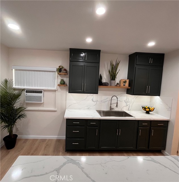 14449 Palmrose Avenue, Baldwin Park CA: https://media.crmls.org/medias/81dd81b7-7c84-4bd2-8612-282c9a3d3a28.jpg