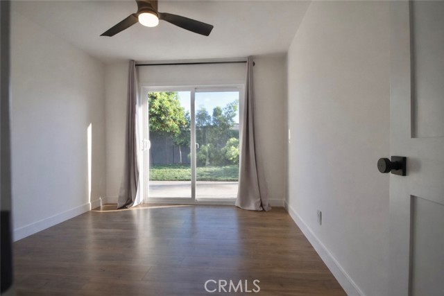 Detail Gallery Image 17 of 28 For 6082 Royalist, Huntington Beach,  CA 92647 - 4 Beds | 2 Baths