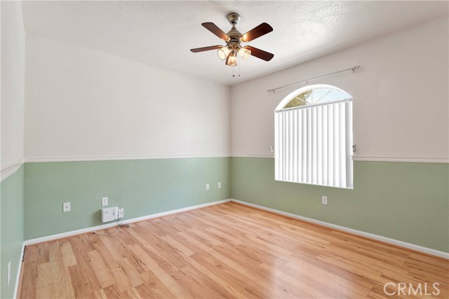 Detail Gallery Image 28 of 64 For 16158 Rimrock Rd, Apple Valley,  CA 92307 - 4 Beds | 2/1 Baths