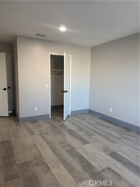Detail Gallery Image 7 of 48 For 7445 Laurelgrove Ave #2,  North Hollywood,  CA 91605 - 3 Beds | 2 Baths