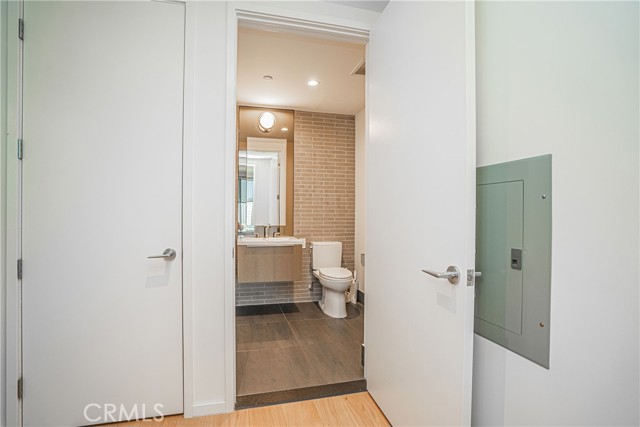Detail Gallery Image 20 of 27 For 889 Francisco St #2611,  Los Angeles,  CA 90017 - 1 Beds | 2 Baths