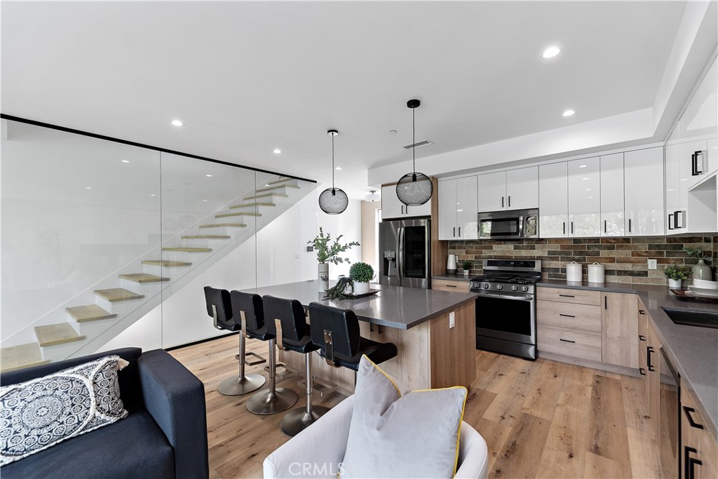 MLS #SR25249934 image #9