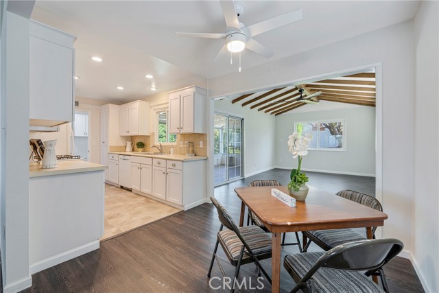 228 W OLD MILL, Corona CA: https://media.crmls.org/medias/81e00ada-91cf-444d-9025-cf7085c83942.jpg