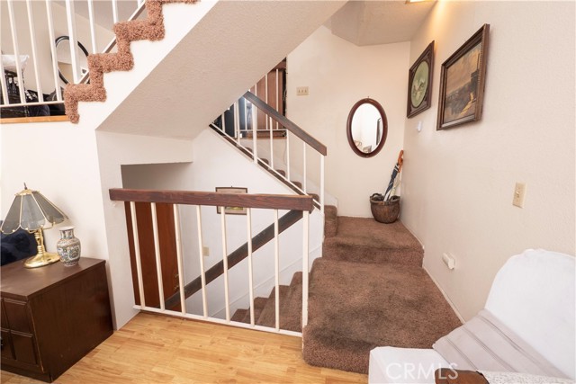 Detail Gallery Image 9 of 47 For 1925 E Huntington Dr #E,  Duarte,  CA 91010 - 3 Beds | 2/1 Baths