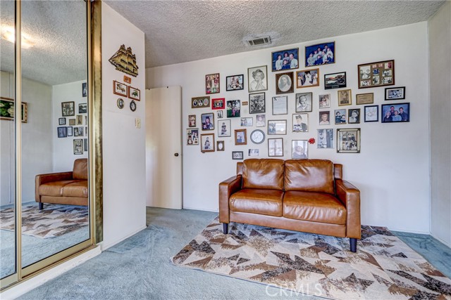 4750 W 191st Street, Torrance CA: https://media.crmls.org/medias/81e241a1-0988-4fde-9152-4560f5105a23.jpg