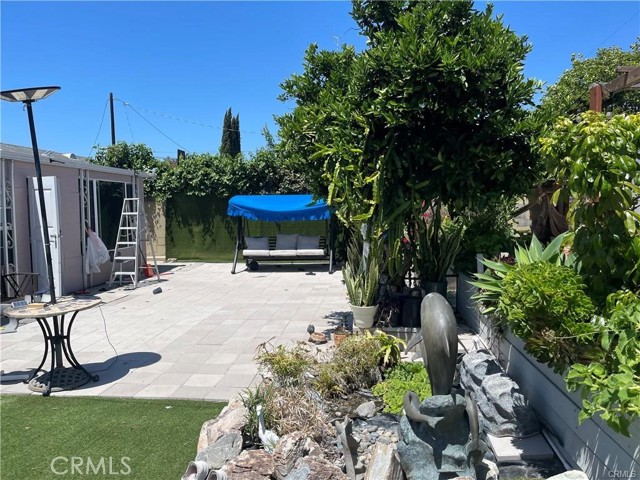 Detail Gallery Image 15 of 18 For 521 S Western Ave, Santa Ana,  CA 92703 - 4 Beds | 2 Baths