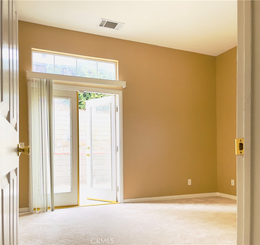 MLS #OC25252647 image #6