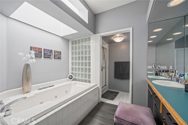 Detail Gallery Image 26 of 48 For 620 Harbor St #6,  Venice,  CA 90291 - 3 Beds | 2/1 Baths
