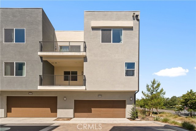 175 Baluster, Irvine CA: https://media.crmls.org/medias/81e4a937-a53d-4243-87bd-a58ef699bda6.jpg