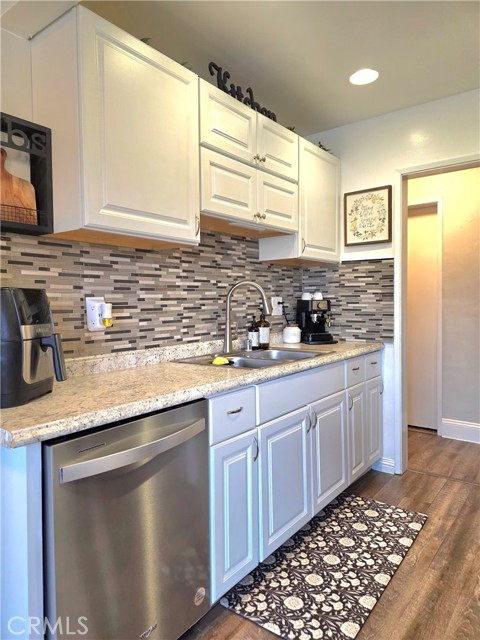 Detail Gallery Image 16 of 41 For 1200 W Lambert  #32 Rd, La Habra,  CA 90631 - 3 Beds | 1 Baths