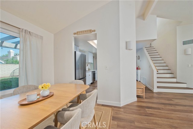 Detail Gallery Image 4 of 37 For 29130 Highplains Ct, Castaic,  CA 91384 - 4 Beds | 3 Baths