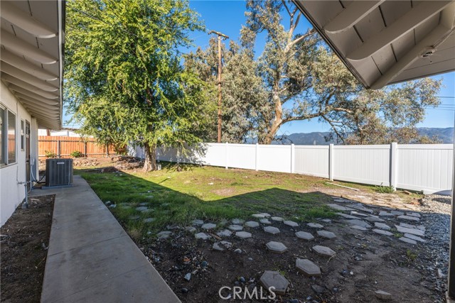 Detail Gallery Image 34 of 40 For 1423 N Terrace Rd, Rialto,  CA 92376 - 4 Beds | 2 Baths