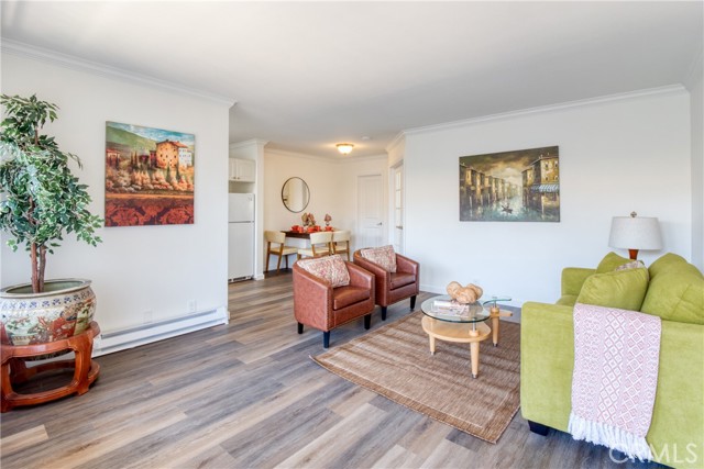 Detail Gallery Image 2 of 23 For 735 Cedar Ave #22,  Long Beach,  CA 90813 - 1 Beds | 1 Baths