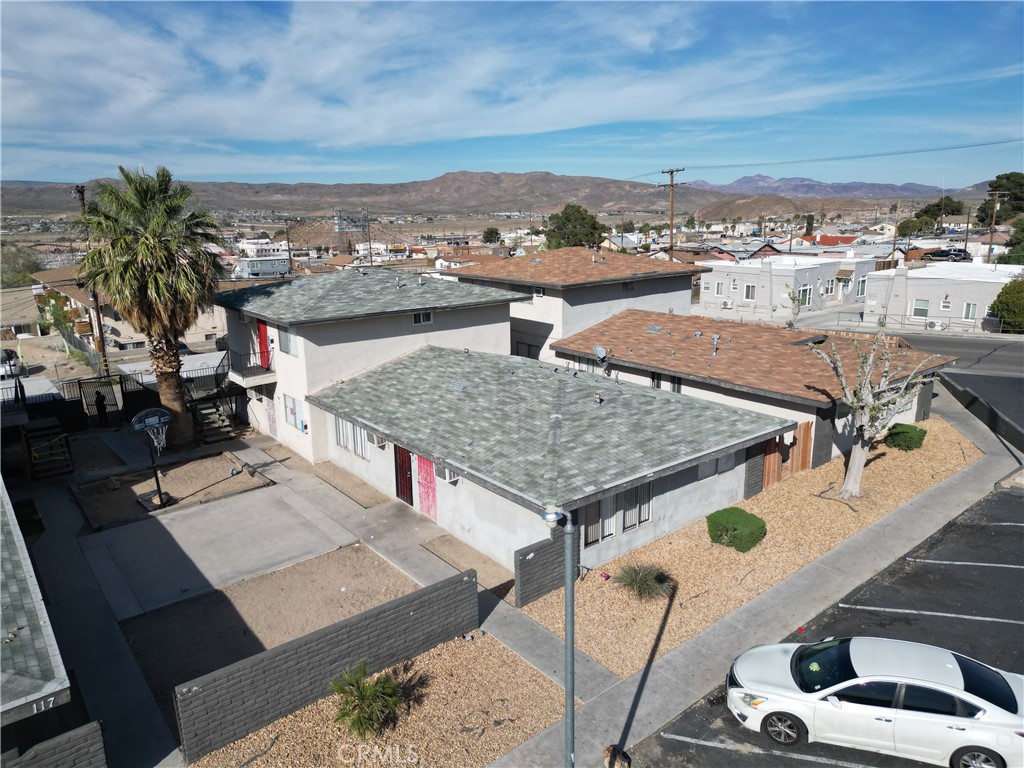Quadruplex at 109 W Buena Vista