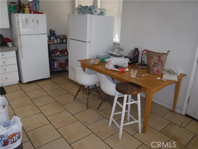 480 E 3rd Street, Chico CA: https://media.crmls.org/medias/81e763f8-e4b7-4ea0-9168-0474b979af30.jpg