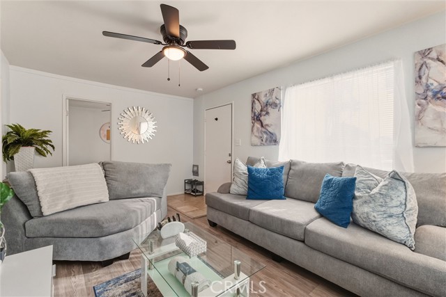 Detail Gallery Image 6 of 21 For 1223 W 68th, Los Angeles,  CA 90044 - 3 Beds | 1 Baths