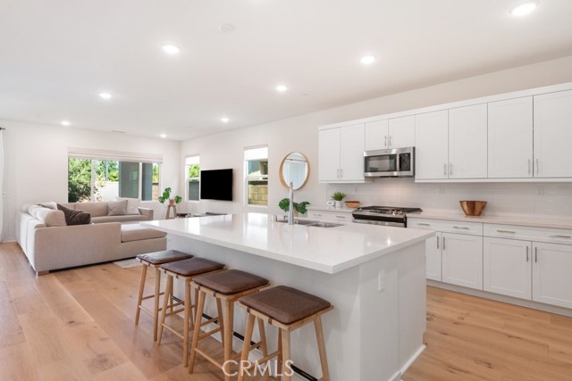4835 S Cora Way, Ontario CA: https://media.crmls.org/medias/81e853d5-bf96-4f53-afc5-389251e17c0b.jpg