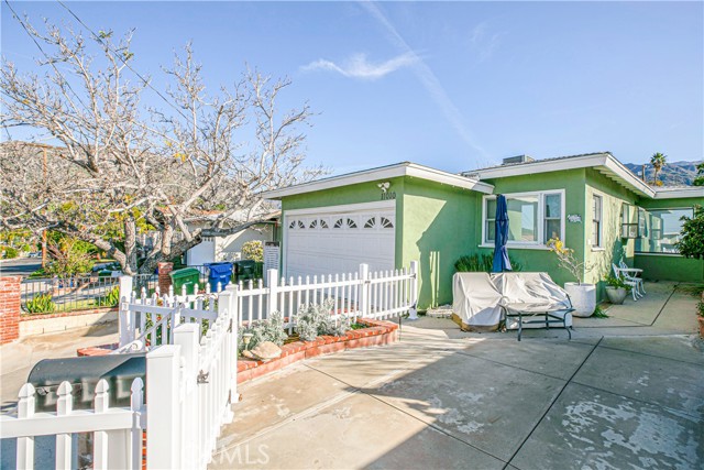 11010 Leolang Avenue photo 6