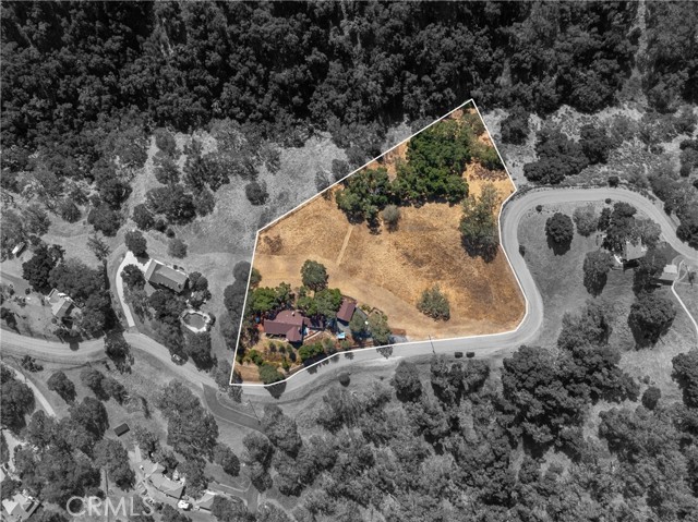 Detail Gallery Image 5 of 75 For 10755 Santa Ana Rd, Atascadero,  CA 93422 - 5 Beds | 3/1 Baths