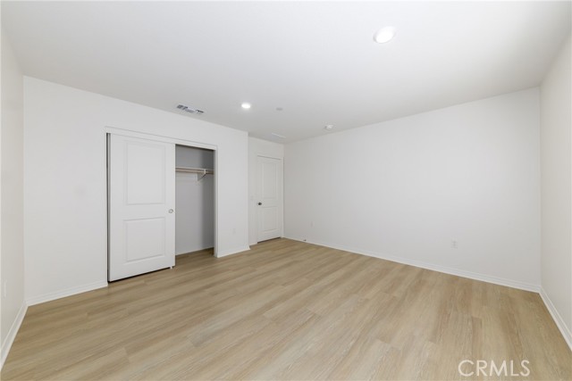 Image 21 of 38 For 19300 El Gallo St