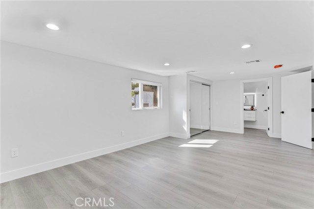 Detail Gallery Image 42 of 46 For 1626 Winona Bld, Los Angeles,  CA 90027 - 5 Beds | 5 Baths