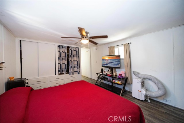25521 Lincoln Avenue, Hemet CA: https://media.crmls.org/medias/81eb1c2f-5386-4ee9-a52f-dd56e85c5184.jpg