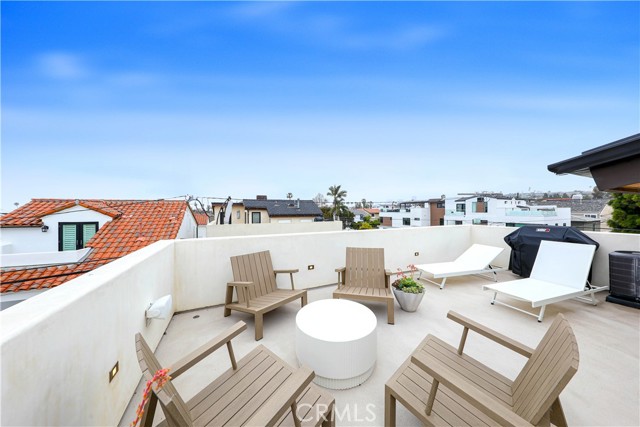 Detail Gallery Image 15 of 22 For 519 .5 Larkspur Ave, Corona Del Mar,  CA 92625 - 2 Beds | 2/1 Baths