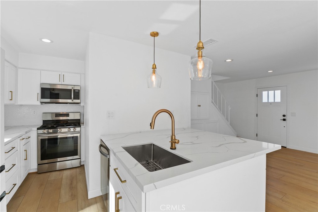 MLS #OC25258751 image #13