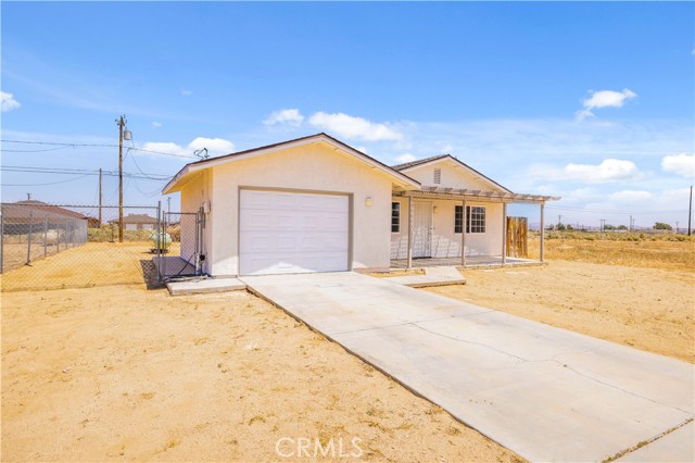 Detail Gallery Image 2 of 19 For 8137 Walpole, California City,  CA 93505 - 3 Beds | 1 Baths