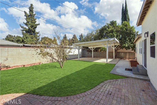 18745 Sunburst Street photo 38
