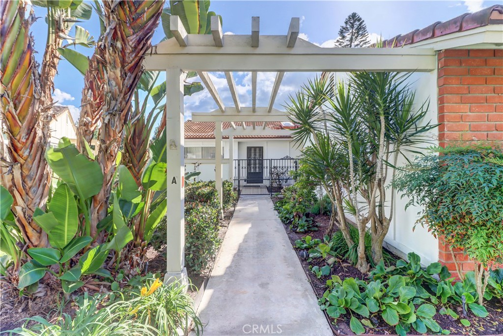 MLS #OC25267667 image #5