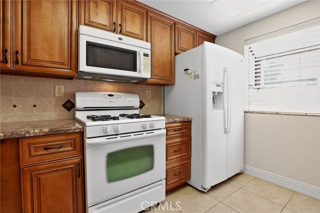 Detail Gallery Image 6 of 23 For 376 Hawaii, Placentia,  CA 92870 - 2 Beds | 1/1 Baths