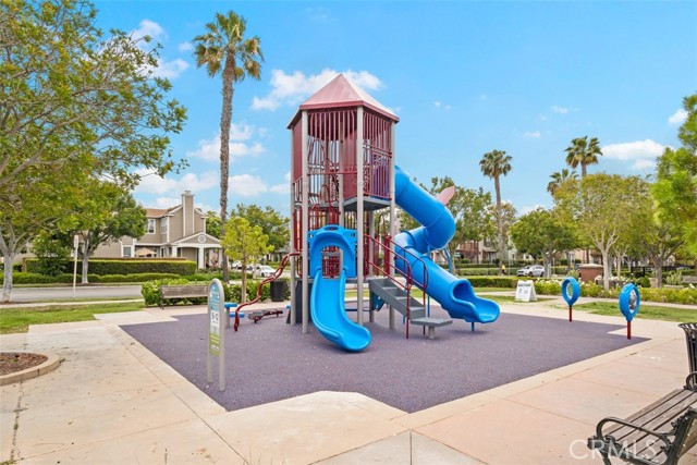 Detail Gallery Image 30 of 36 For 14 Tuberose, Ladera Ranch,  CA 92694 - 2 Beds | 2 Baths