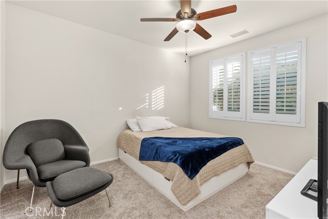 Detail Gallery Image 17 of 40 For 24062 Buckstone, Menifee,  CA 92584 - 5 Beds | 3/1 Baths