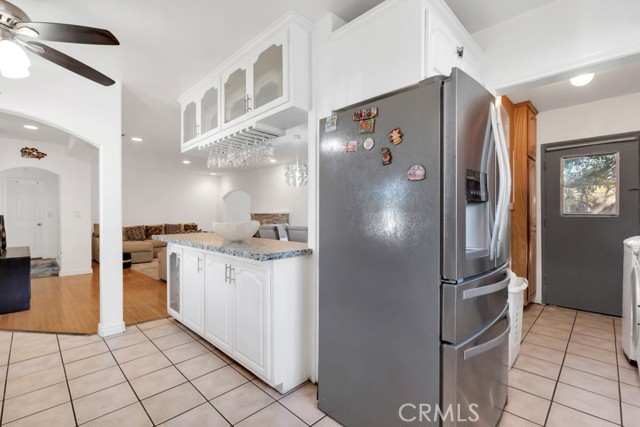 7708 Penfield photo 10