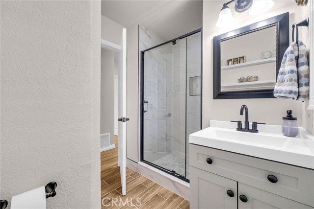 1105 E Swanee Lane, West Covina CA: https://media.crmls.org/medias/81f1d42e-c919-4c21-863b-c75d348beb00.jpg